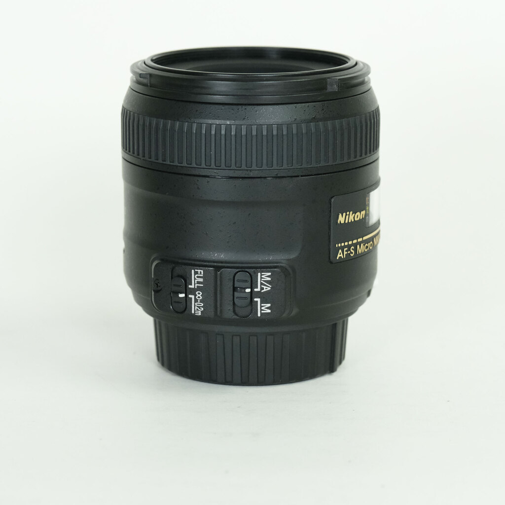 Nikon AF-S DX Micro NIKKOR 40mm f/2.8G