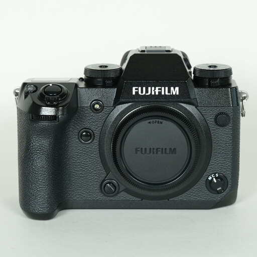 FUJIFILM X-H1