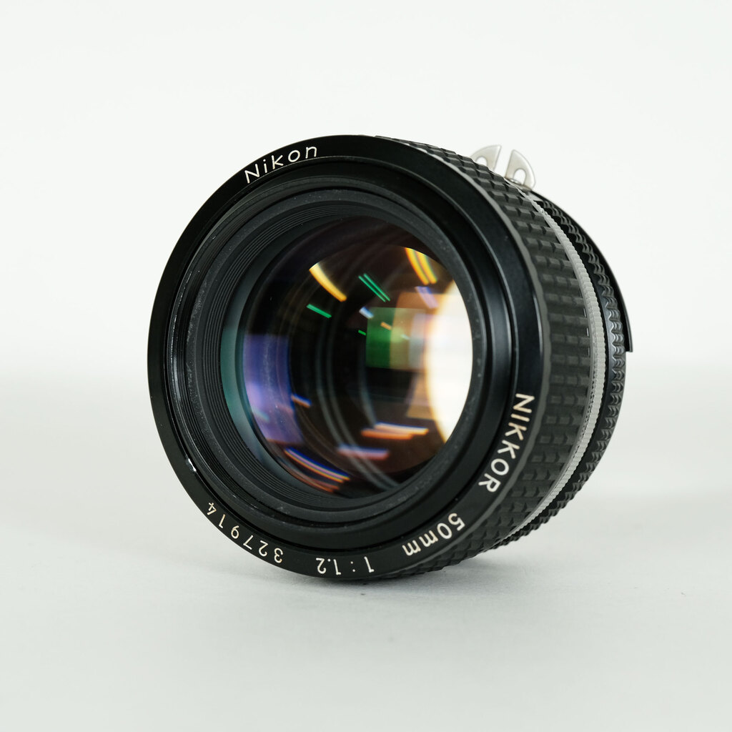 Nikon AI Nikkor 50mm f/1.2S Nikon AI Nikkor 50mm f/1.2S