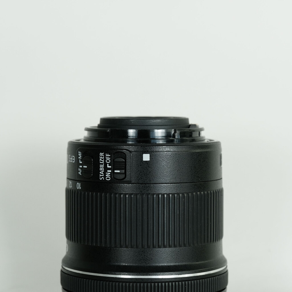 Canon EF-S10-18mm F4.5-5.6 IS STM