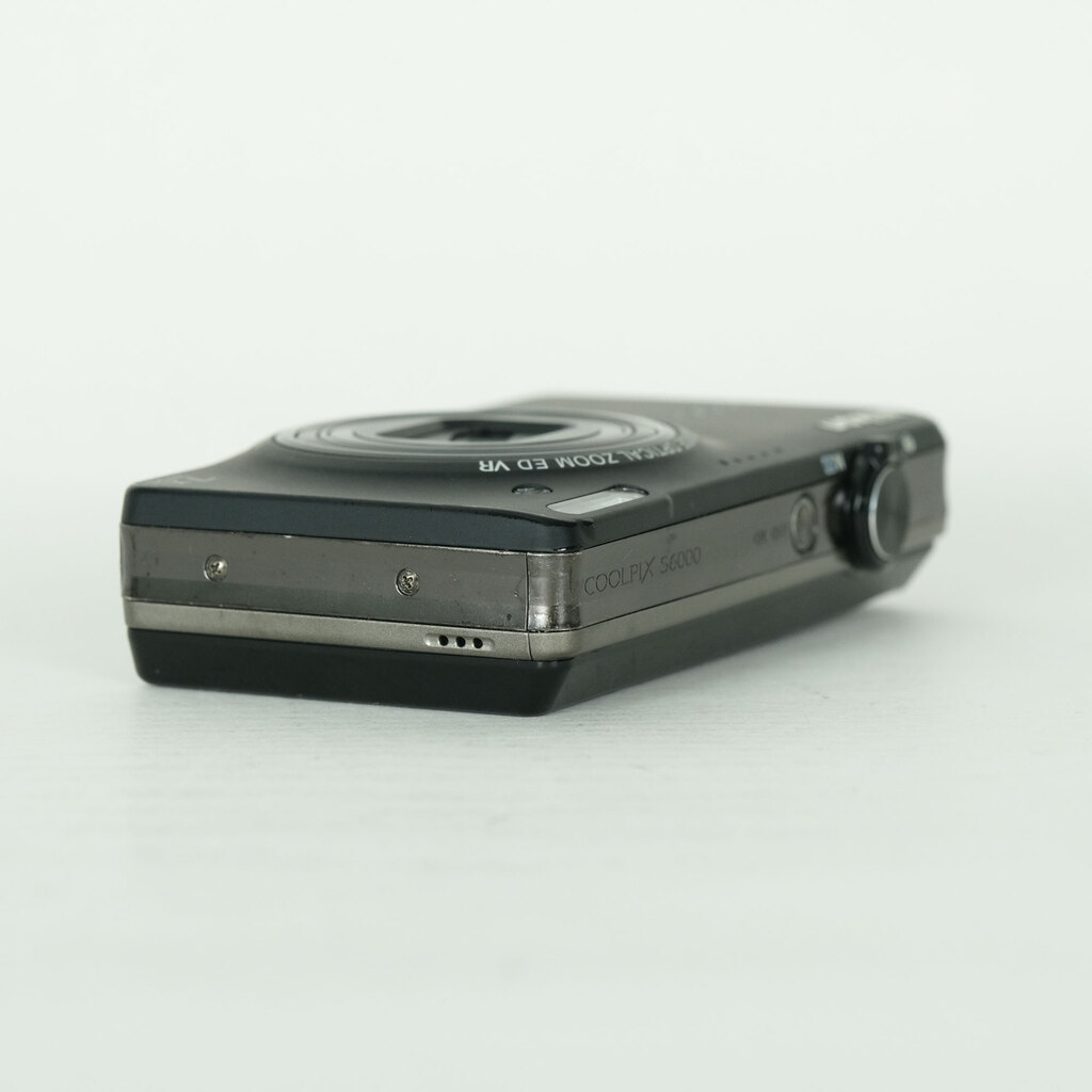 Nikon COOLPIX S6000 ノーブルブラックの出品 | ONE SCENE（ワンシーン）