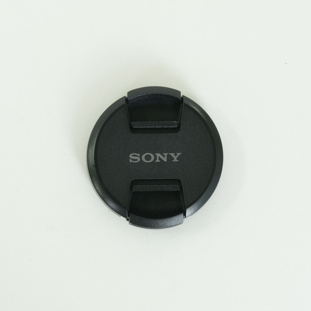 SONY E 20mm F2.8 SEL20F28