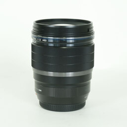 OLYMPUS M.ZUIKO DIGITAL ED 25mm F1.2 PRO