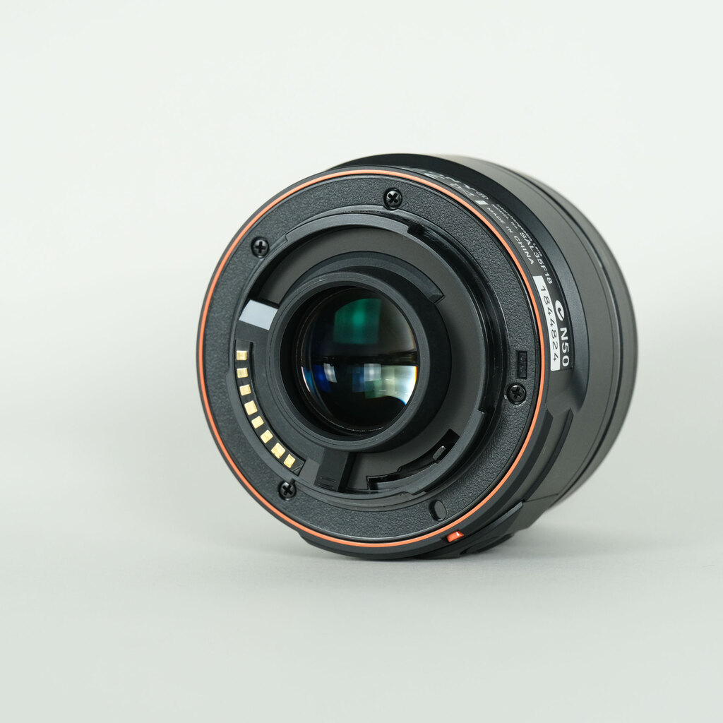 SONY単焦点レンズ SAL35F18 SONY DT 35mm F1.8 SAM SAL35F18の出品 | ONE SCENE（ワンシーン）