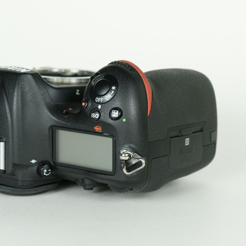 Nikon D500