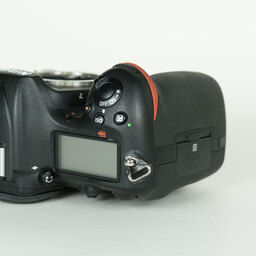 Nikon D500