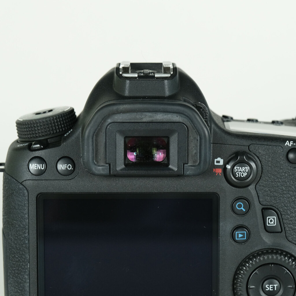 Canon EOS 6Dの出品 | ONE SCENE（ワンシーン）