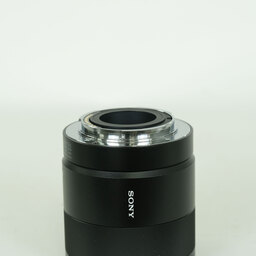 SONY Sonnar T* E 24mm F1.8 ZA SEL24F18Z
