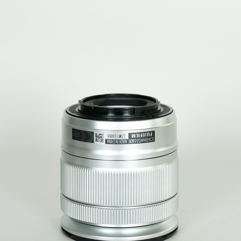 FUJIFILM フジノン XC16-50mm F3.5-5.6 OIS シルバー