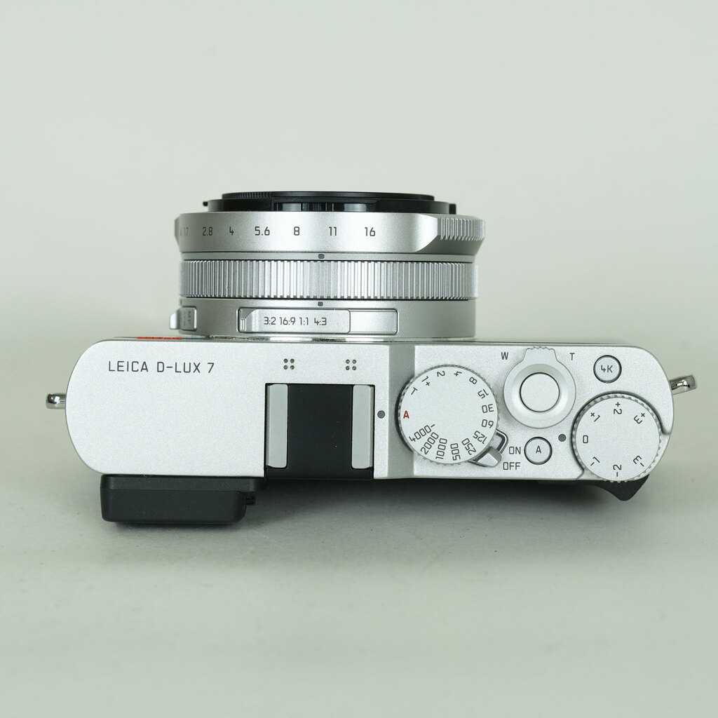 LEICA D-LUX7 シルバー