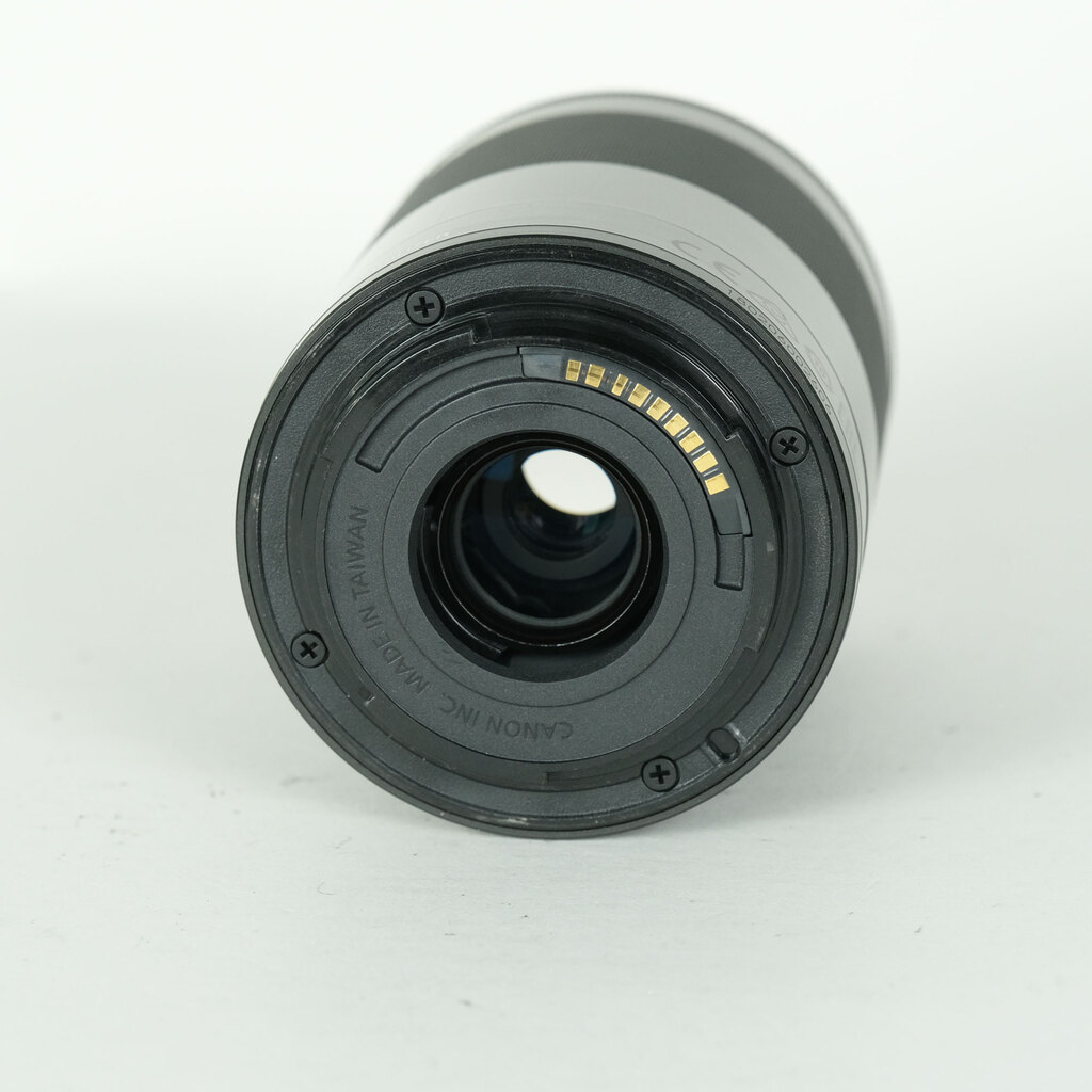 Canon EF-M55-200mm F4.5-6.3 IS STM