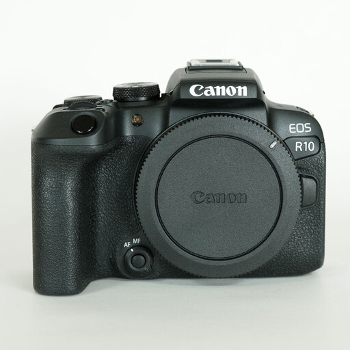 Canon EOS R10
