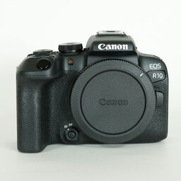 Canon EOS R10