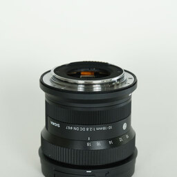 SIGMA 10-18mm F2.8 DC DN｜Contemporary [キヤノンRF用]