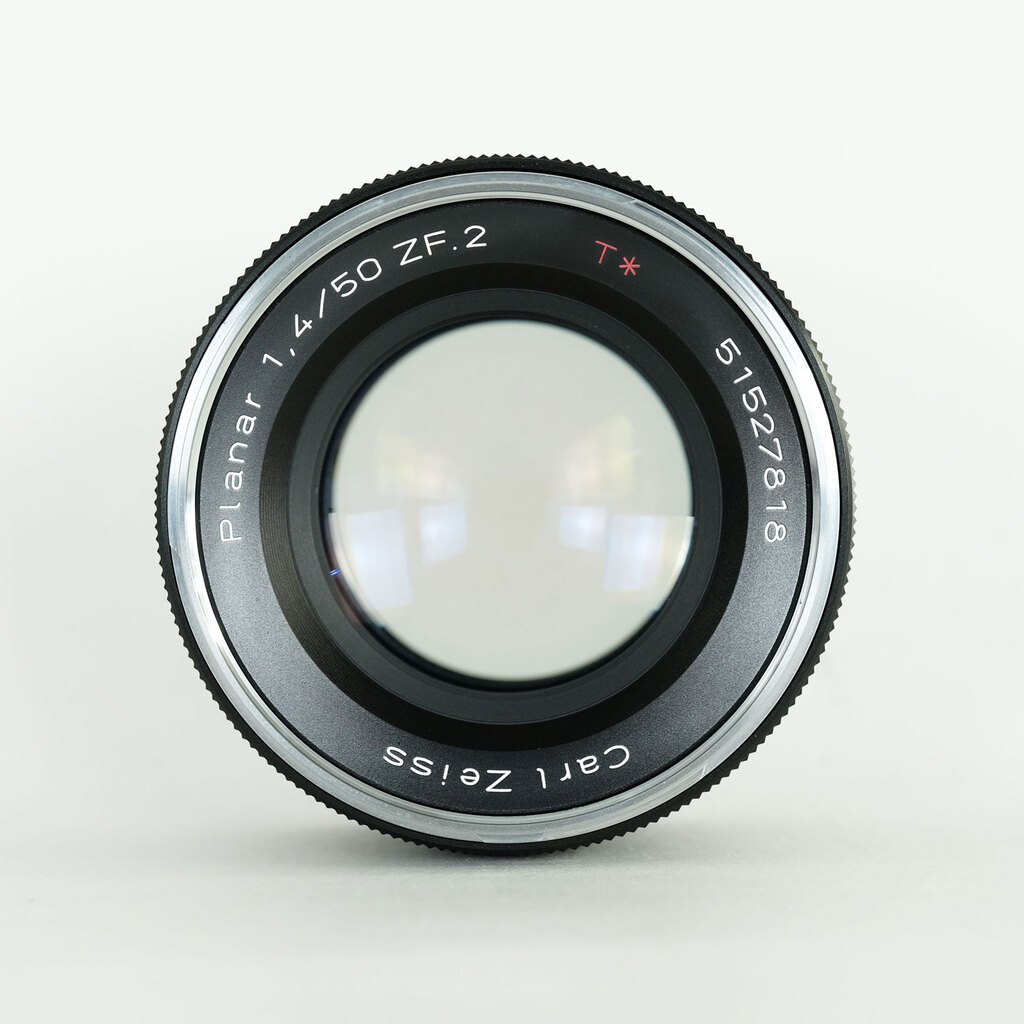 Carl Zeiss Planar T* 50mm F1.4 ZF.2 [ニコンF用]