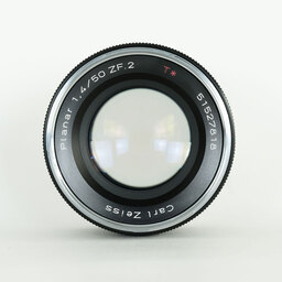 Carl Zeiss Planar T* 50mm F1.4 ZF.2 [ニコンF用]