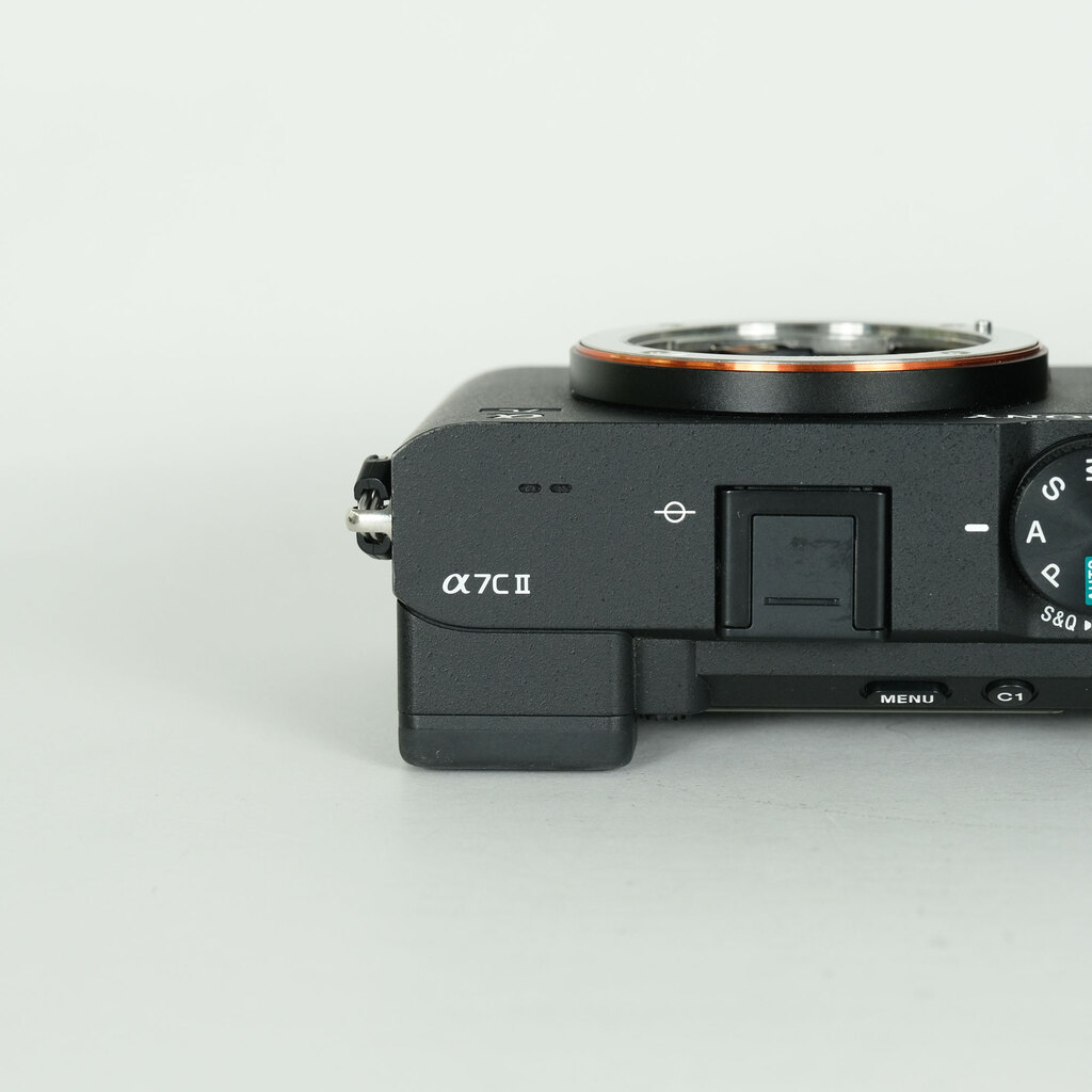 SONY α7C II（ILCE-7CM2）の出品 | ONE SCENE（ワンシーン）