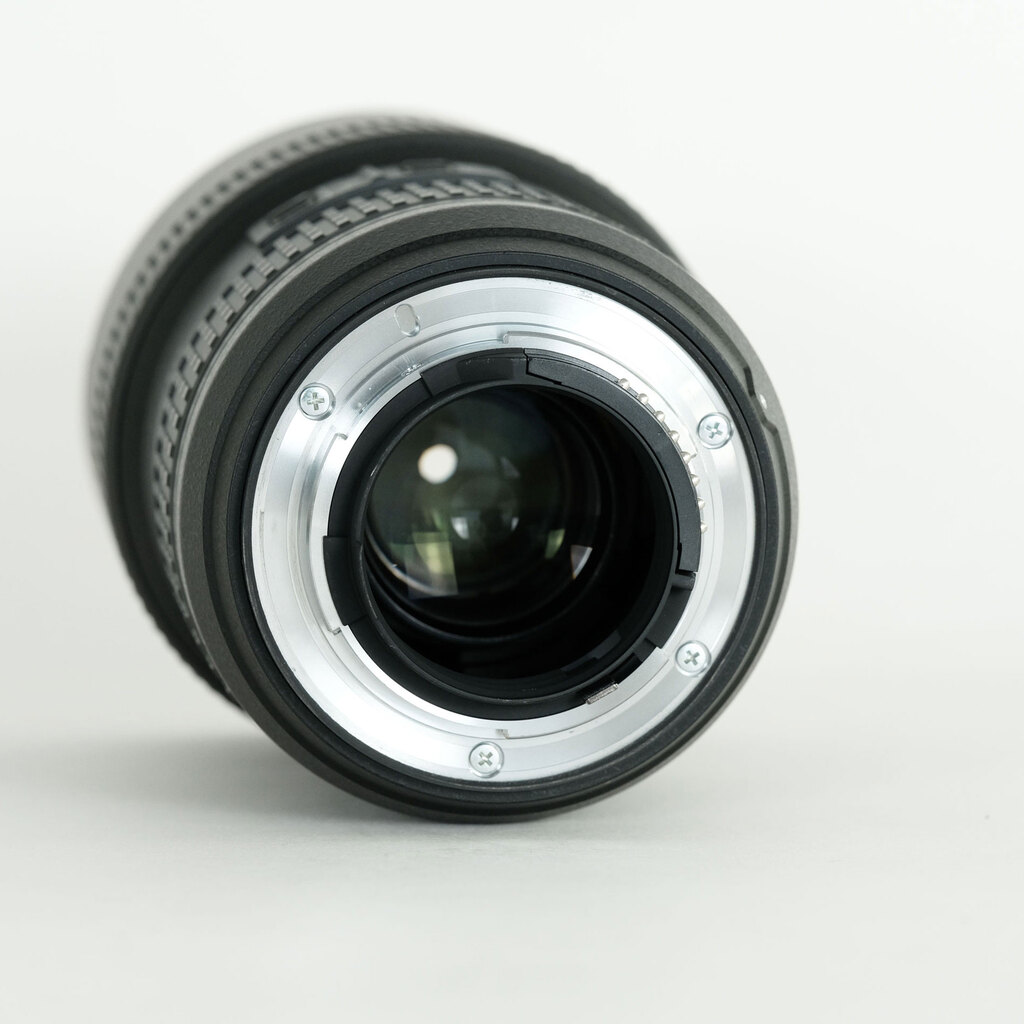 Nikon AF-S NIKKOR 16-35mm F4 G ED VR