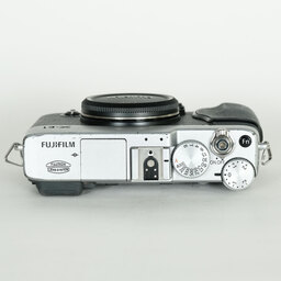 FUJIFILM X-E1 シルバー