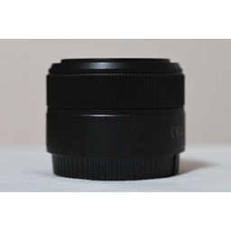 Nikon NIKKOR Z 40mm f/2 Nikon NIKKOR Z 40mm f/2