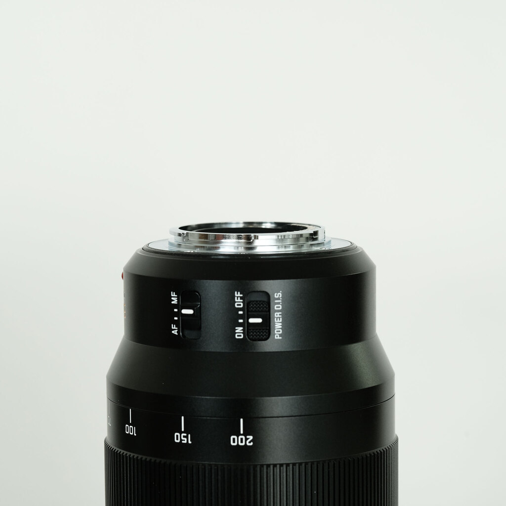 Panasonic LEICA DG VARIO-ELMARIT 50-200mm / F2.8-4.0 ASPH. / POWER O.I.S.