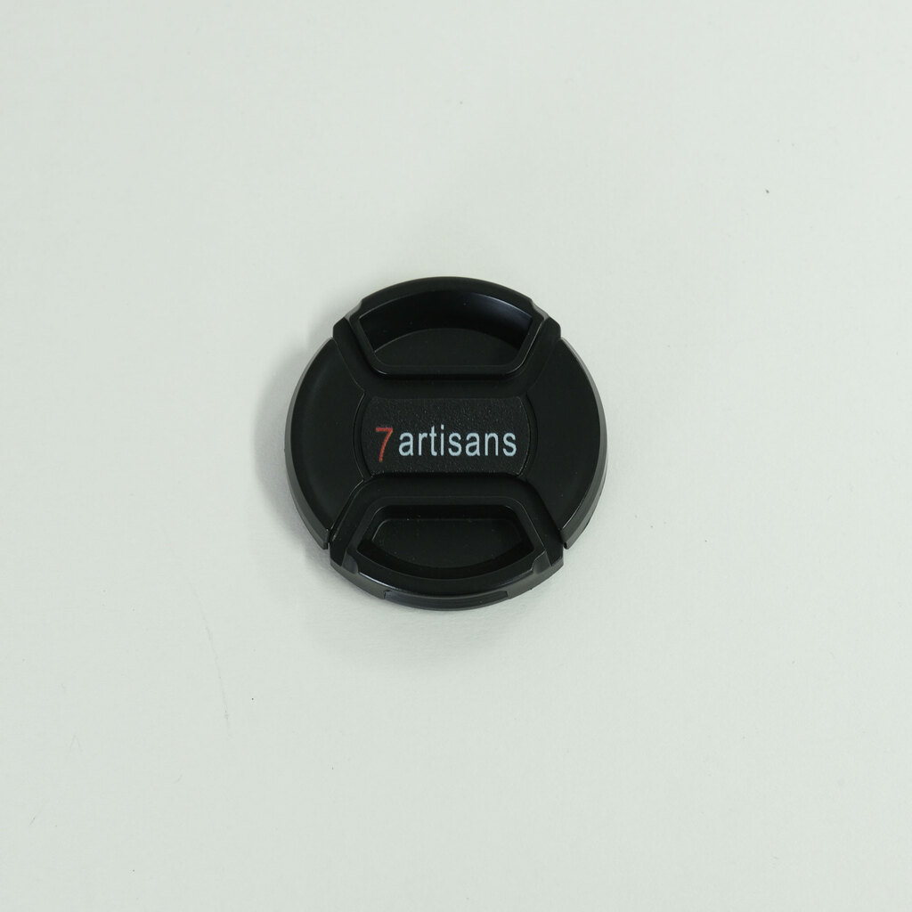 七工匠 7artisans 25mm F1.8 (フジフイルムX用) ブラック