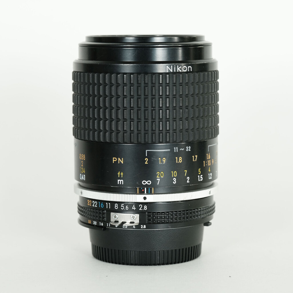 Nikon Ai Micro-Nikkor 105mm F2.8S