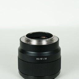SONY FE 50mm F1.8 SEL50F18F