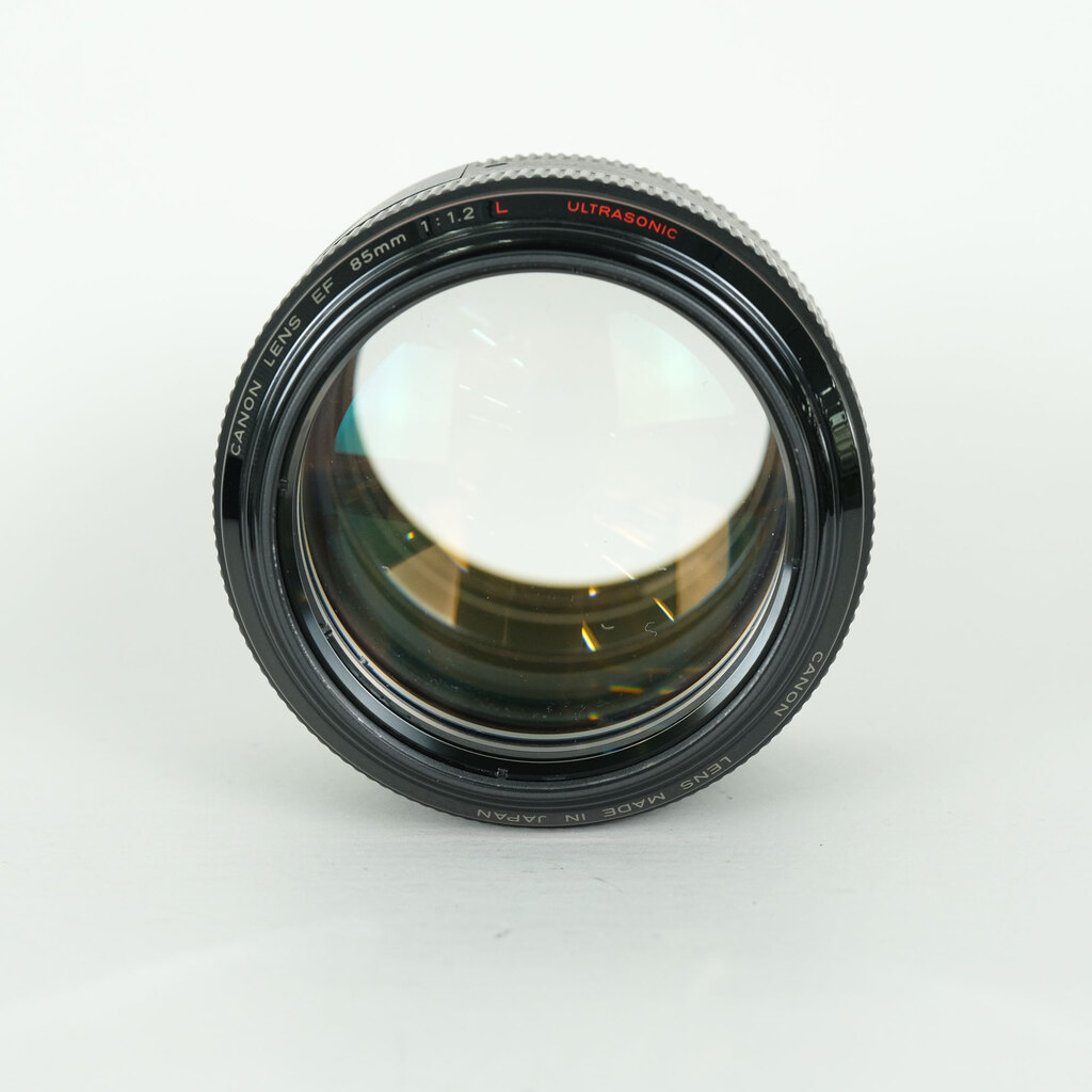 Canon EF85mm F1.2L USMの出品 | ONE SCENE（ワンシーン）