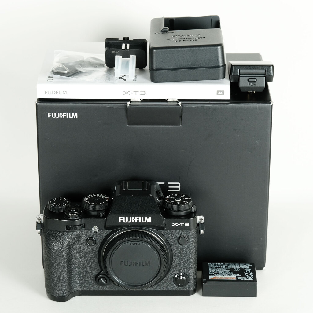 FUJIFILM X-T3