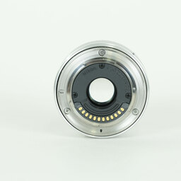 Nikon 1 NIKKOR 18.5/1.8 シルバー