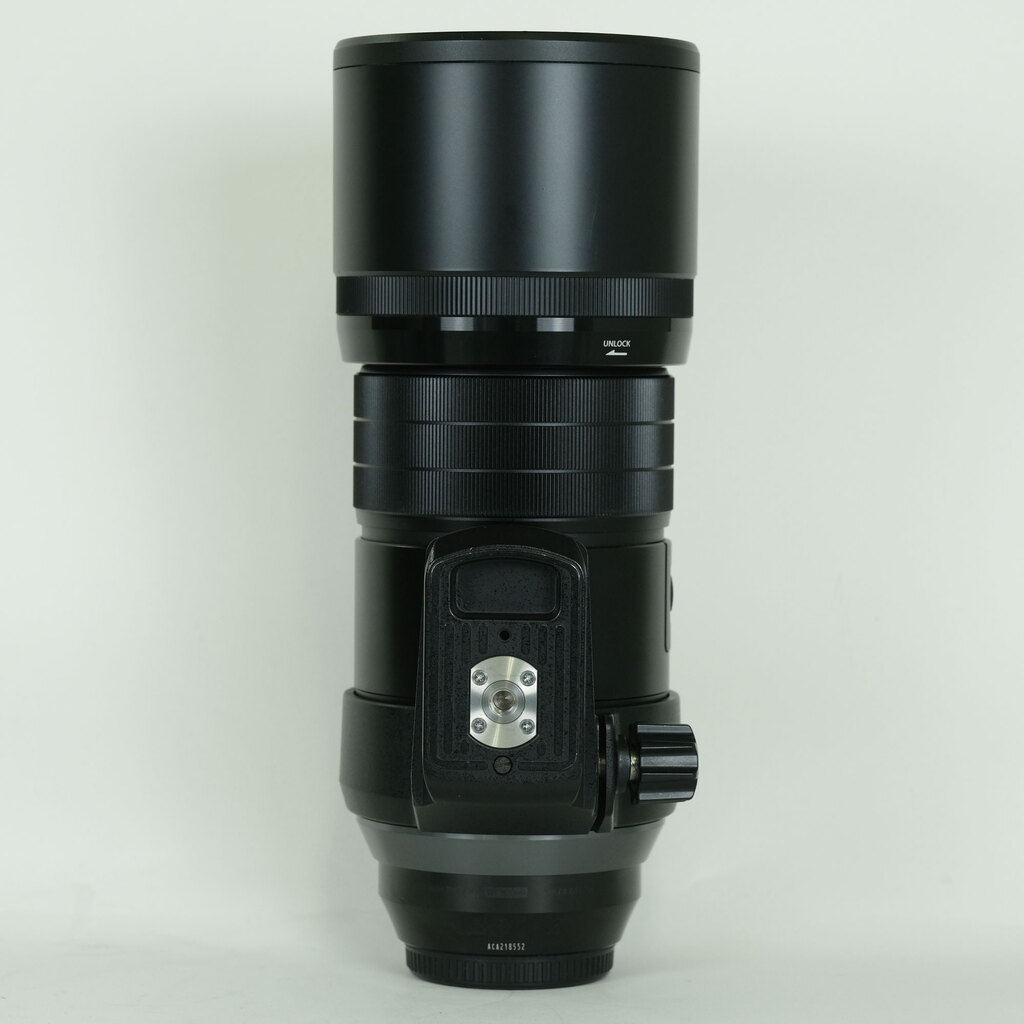 OLYMPUS M.ZUIKO DIGITAL ED 300mm F4.0 IS PRO