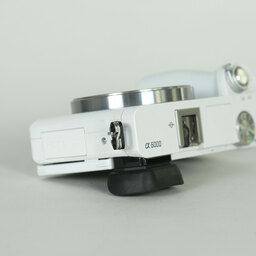 SONY α6000（ILCE-6000）