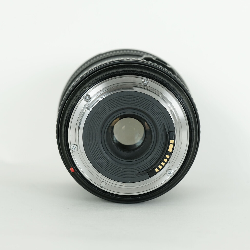 Canon EF24-70mm F4L IS USM Canon EF24-70mm F4L IS USM