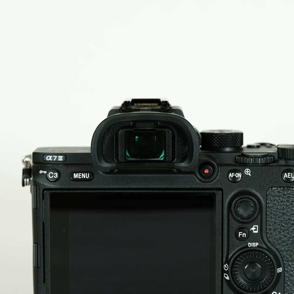 SONY α7 III（ILCE-7M3）