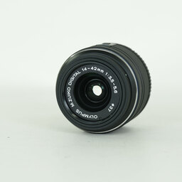 OLYMPUS M.ZUIKO DIGITAL 14-42mm F3.5-5.6IIR ブラック