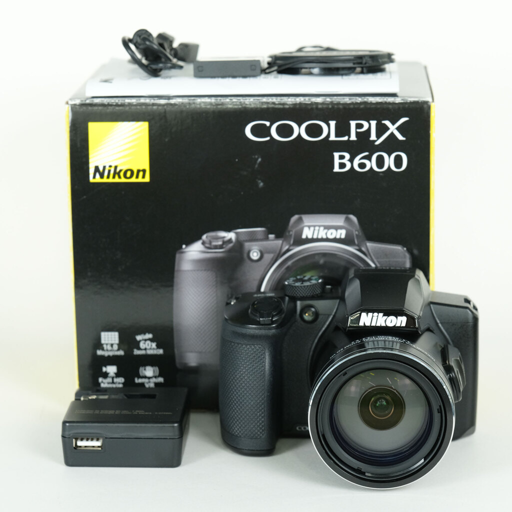 Nikon COOLPIX B600 ブラック Nikon COOLPIX B600 ブラック