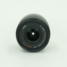 Panasonic LUMIX G VARIO 14-42mm F3.5-5.6 ASPH./MEGA O.I.S. Panasonic LUMIX G VARIO 14-42mm F3.5-5.6 ASPH./MEGA O.I.S.