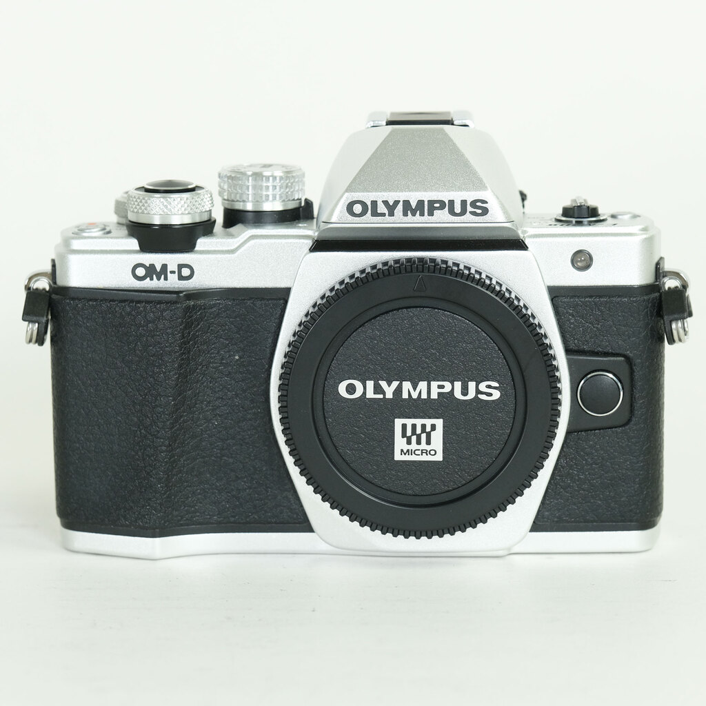 OLYMPUS OM-D E-M10 Mark II