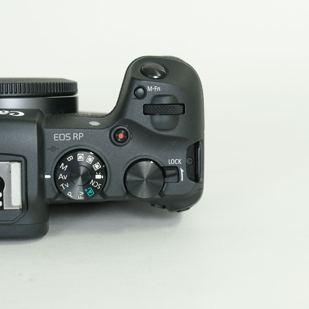 Canon EOS RP Canon EOS RP