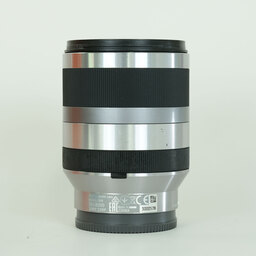 SONY E18-200mm F3.5-6.3 OSS SEL18200