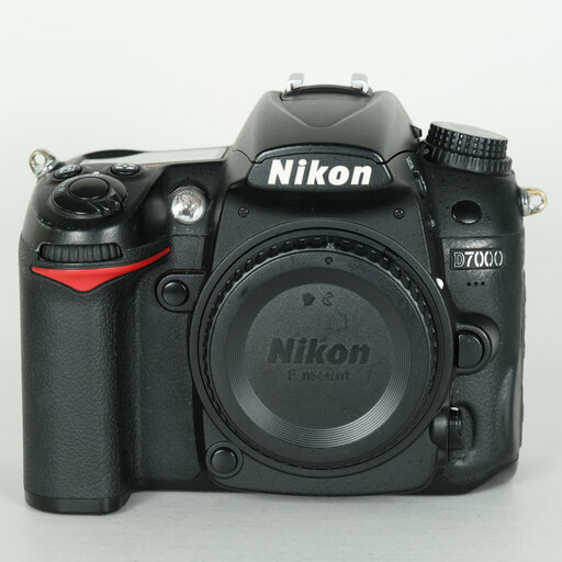 Nikon D7000