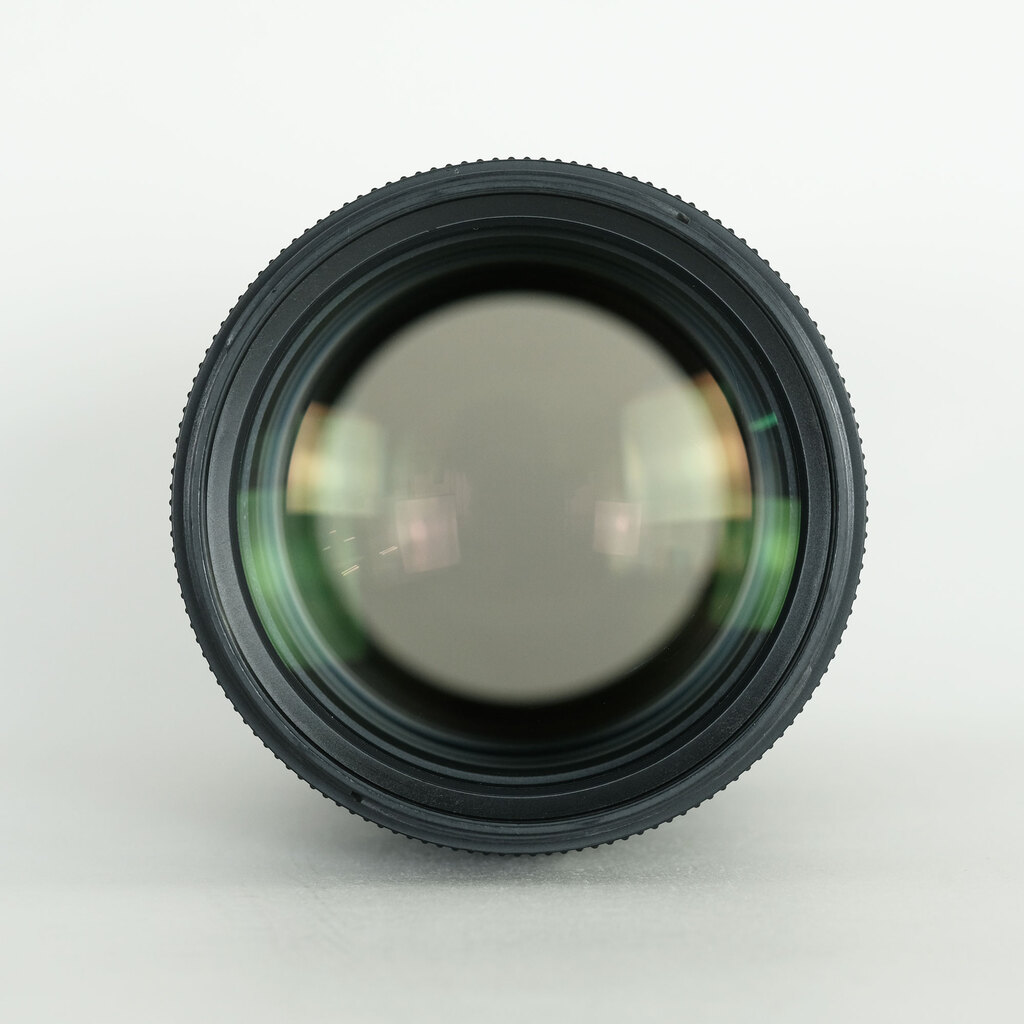 SIGMA Art 135mm F1.8 DG HSM (ソニーE用) SIGMA Art 135mm F1.8 DG HSM (ソニーE用)