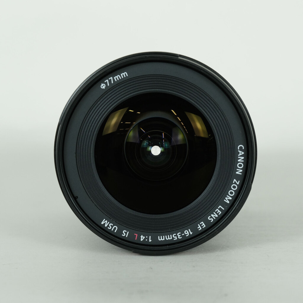 Canon EF16-35mm F4L IS USMの出品 | ONE SCENE（ワンシーン）