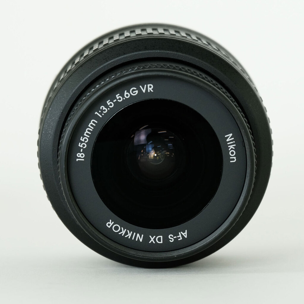 Nikon AF-S DX NIKKOR 18-55mm F3.5-5.6 G VR