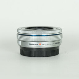 OLYMPUS M.ZUIKO DIGITAL ED 14-42mm F3.5-5.6 EZ シルバー OLYMPUS M.ZUIKO DIGITAL ED 14-42mm F3.5-5.6 EZ シルバー