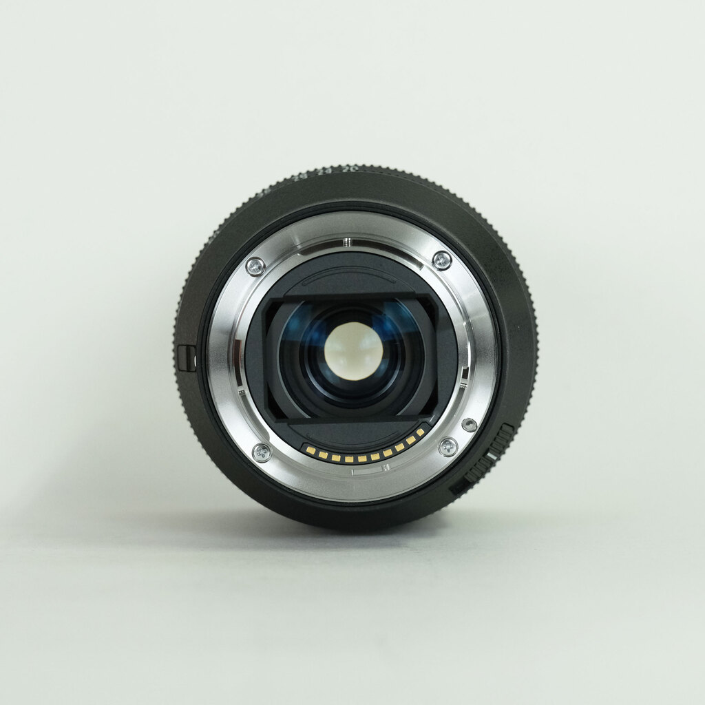 SONY FE 20-70mm F4 G SEL2070G