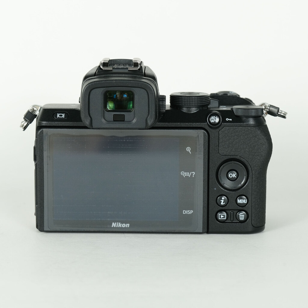 Nikon Z50 [�{�f�B]