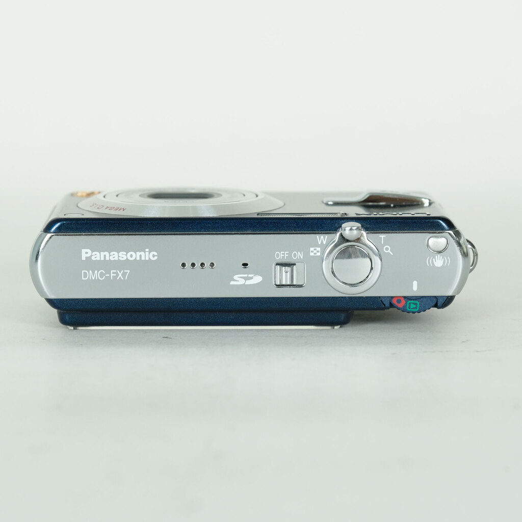Panasonic DMC-FX7 コンフォートブルーの出品 | ONE SCENE（ワンシーン）