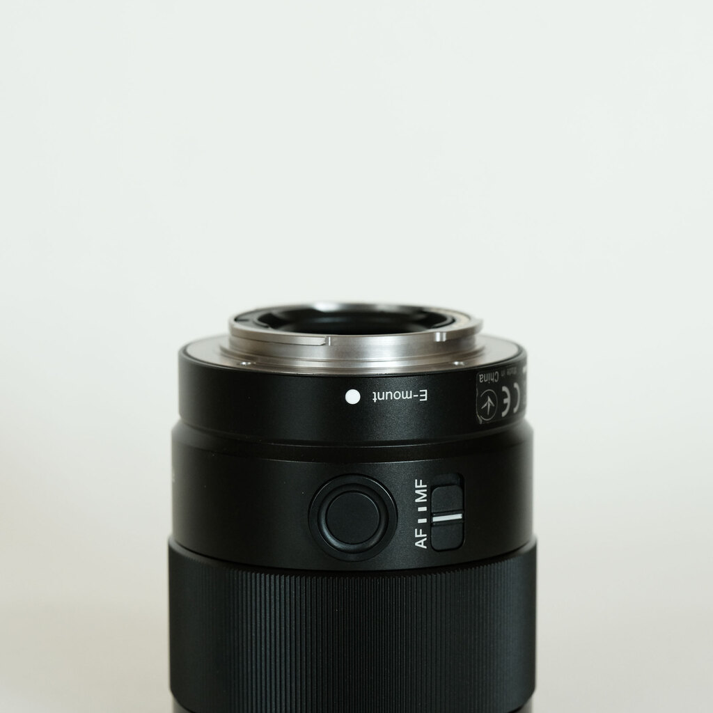 SONY FE 35mm F1.8 SEL35F18F